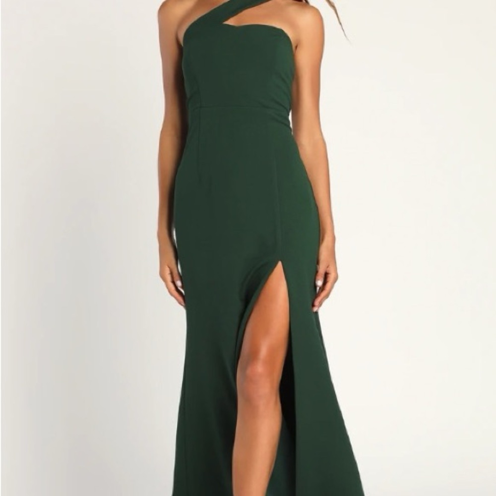 Lulu's Green Asymmetrical One Shoulder Gown